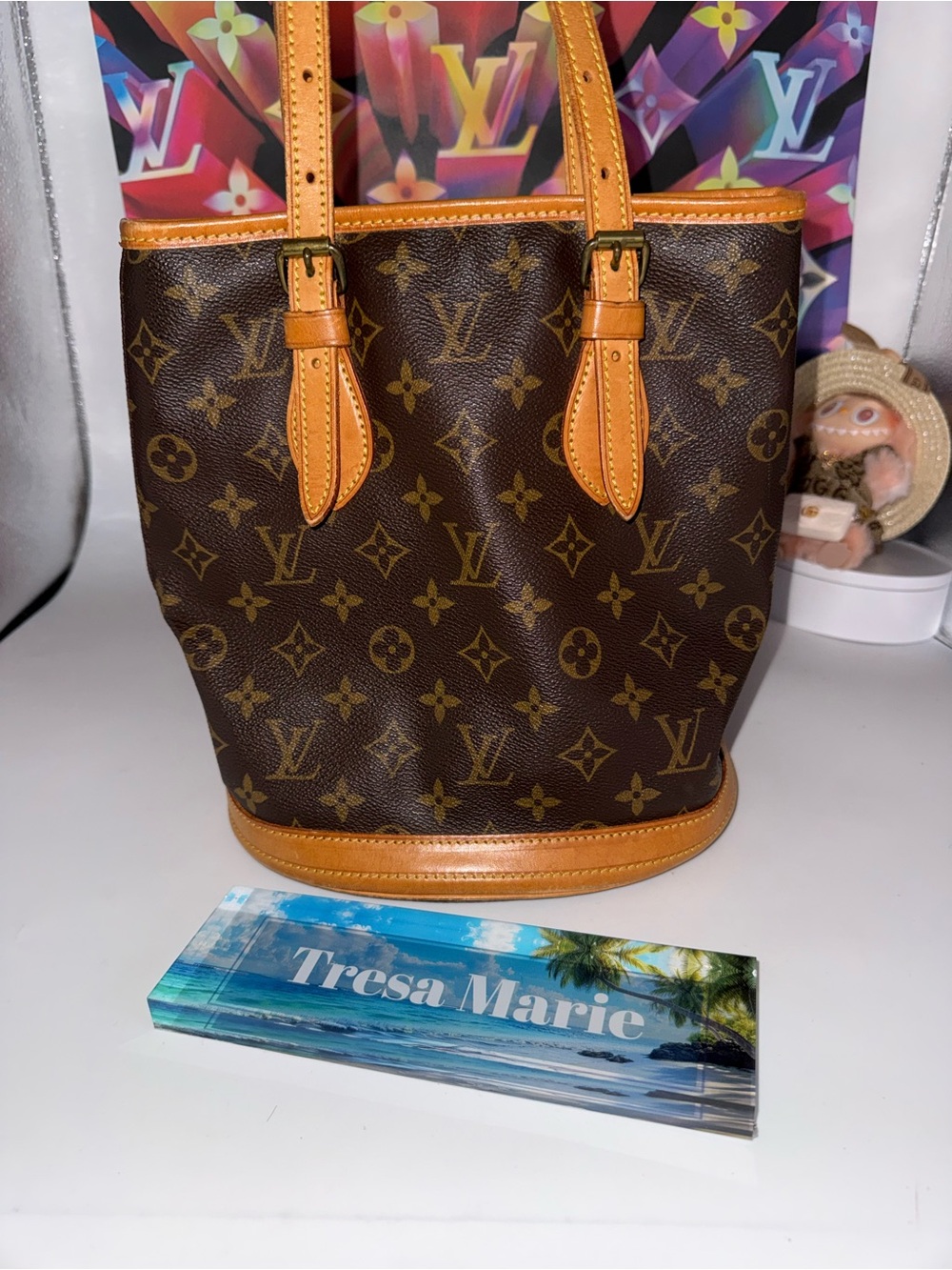 Louis Vuitton bucket bag pm